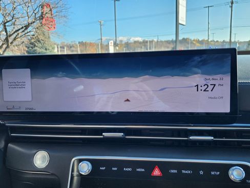 Used 2025 Genesis GV80 2.5T Standard image 24