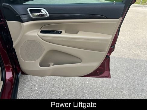 Certified 2021 Jeep Grand Cherokee Laredo w/ Security & Convenience Group RWD image 13