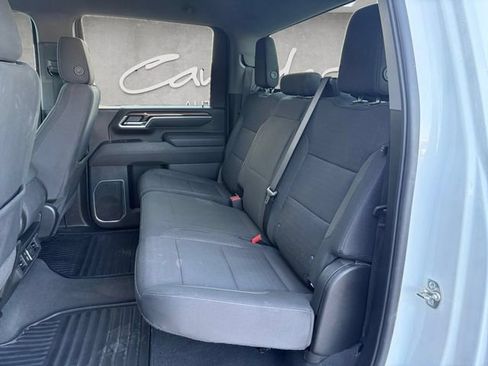 Used 2025 Chevrolet Silverado 2500 LT w/ Convenience Package AWD/4WD image 22