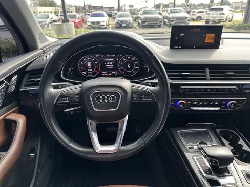 Used 2019 Audi Q7 3.0T Prestige w/ Prestige Package image 9