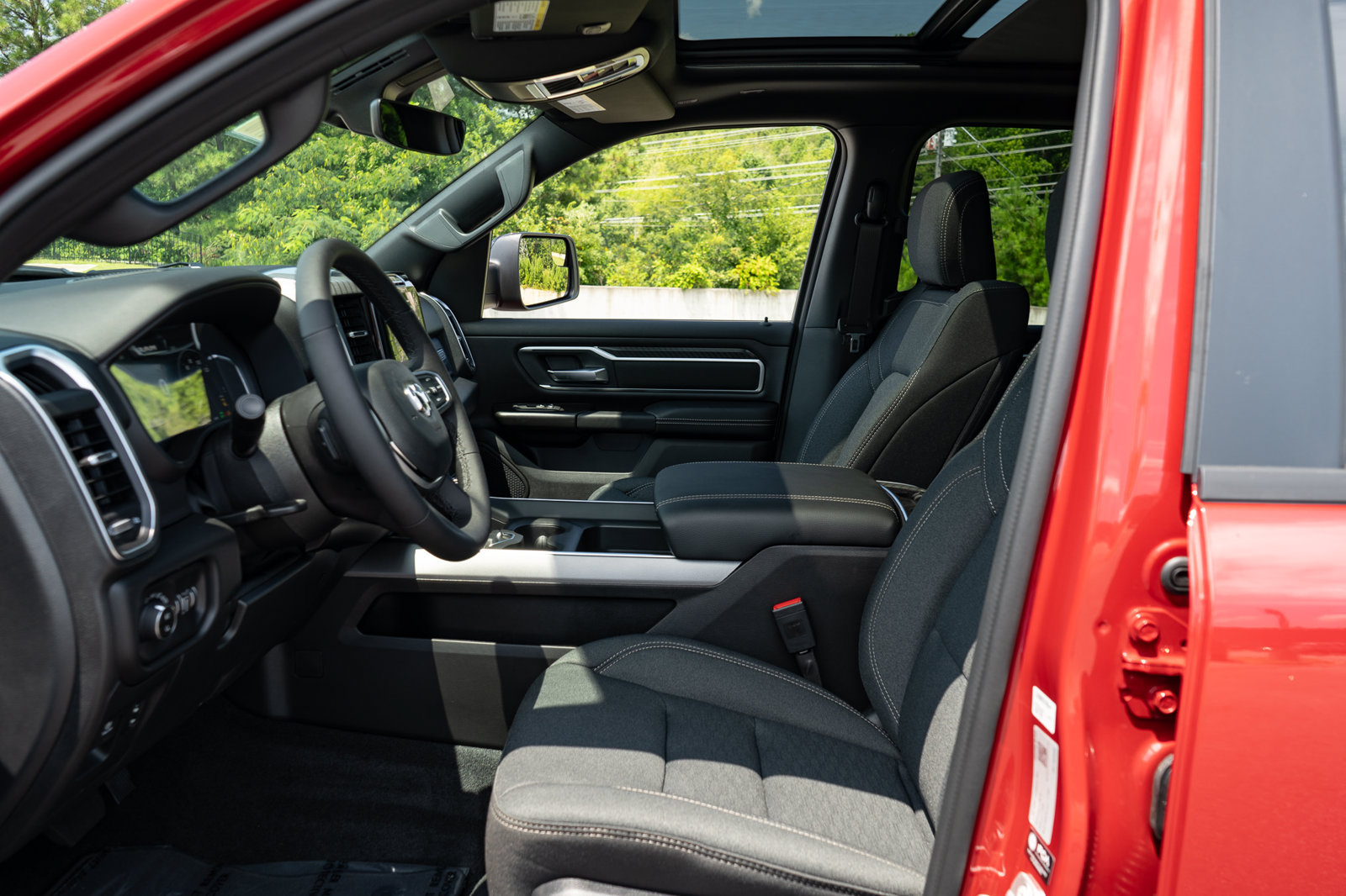 New 2026 RAM 1500 Big Horn AWD/4WD image 14