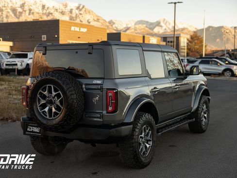 Used 2021 Ford Bronco Outer Banks image 10