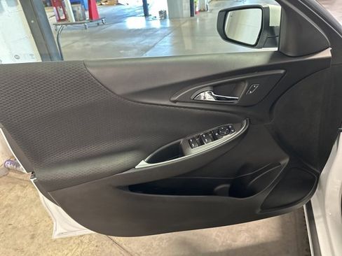 Used 2024 Chevrolet Malibu RS w/ LPO, Floor Liner Package image 9