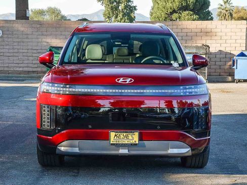 New 2026 Hyundai Ioniq 9 SEL image 2