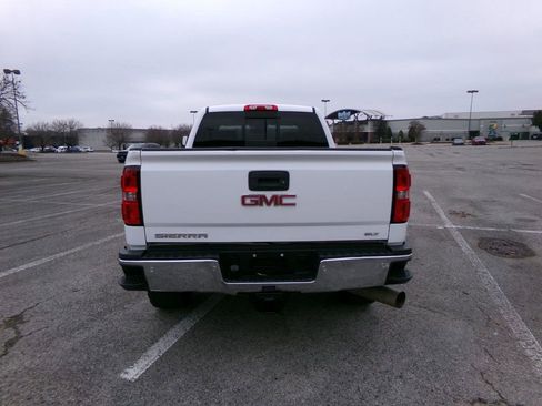 Used 2015 GMC Sierra 2500 SLT w/ Duramax Plus Package image 7
