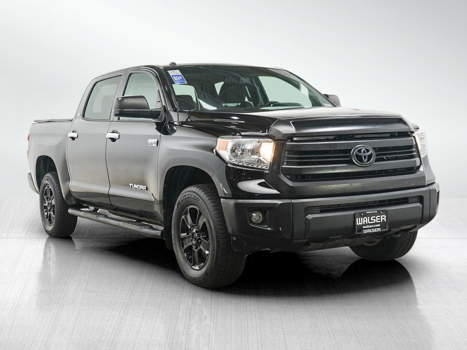 Used 2015 Toyota Tundra SR5 w/ SR5 Upgrade Package AWD/4WD image 7