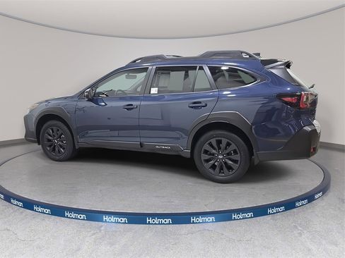 Used 2025 Subaru Outback Onyx Edition XT image 9
