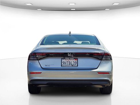 Used 2023 Honda Accord LX image 7
