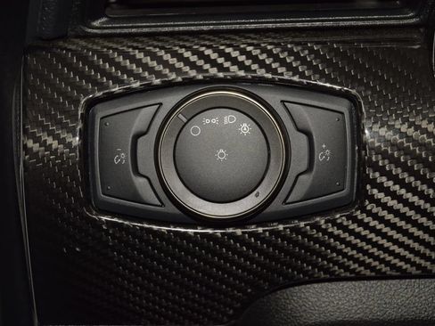 Used 2020 Ford Mustang Shelby GT500 w/ Technology Package RWD image 36