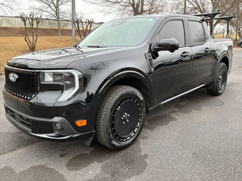 Used 2025 Ford Maverick Lobo image 17