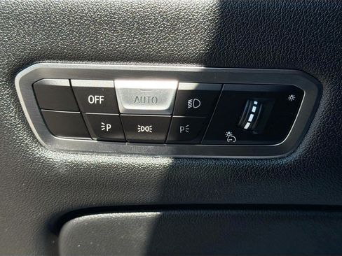 Used 2023 BMW X7 xDrive40i AWD/4WD image 36