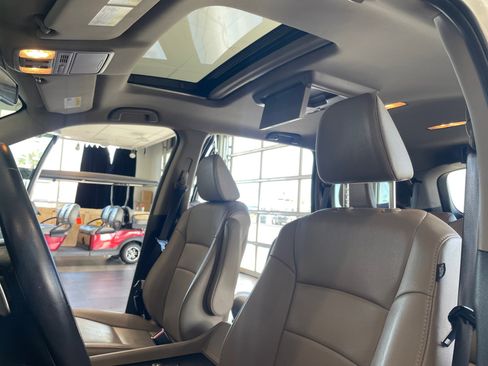 Used 2018 Honda Pilot Touring image 33