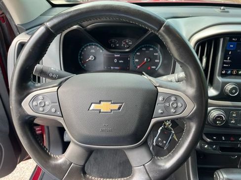 Used 2019 Chevrolet Colorado Z71 RWD image 15