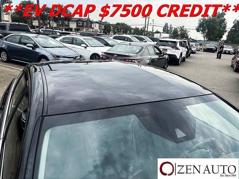 Used 2023 Toyota Mirai w/ Advanced Technology Package RWD image 6