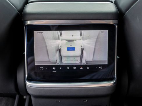 Used 2022 Tesla Model X AWD/4WD image 29