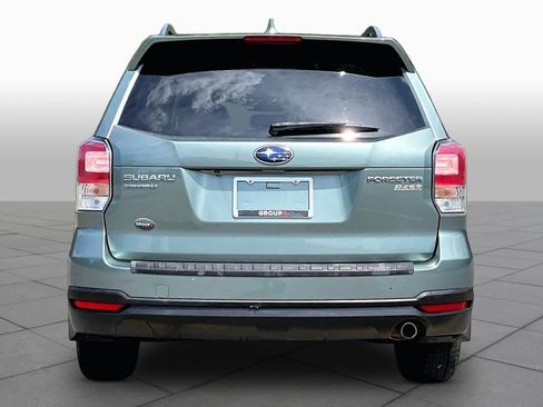 Used 2017 Subaru Forester 2.5i Premium w/ All-Weather Package AWD/4WD image 4