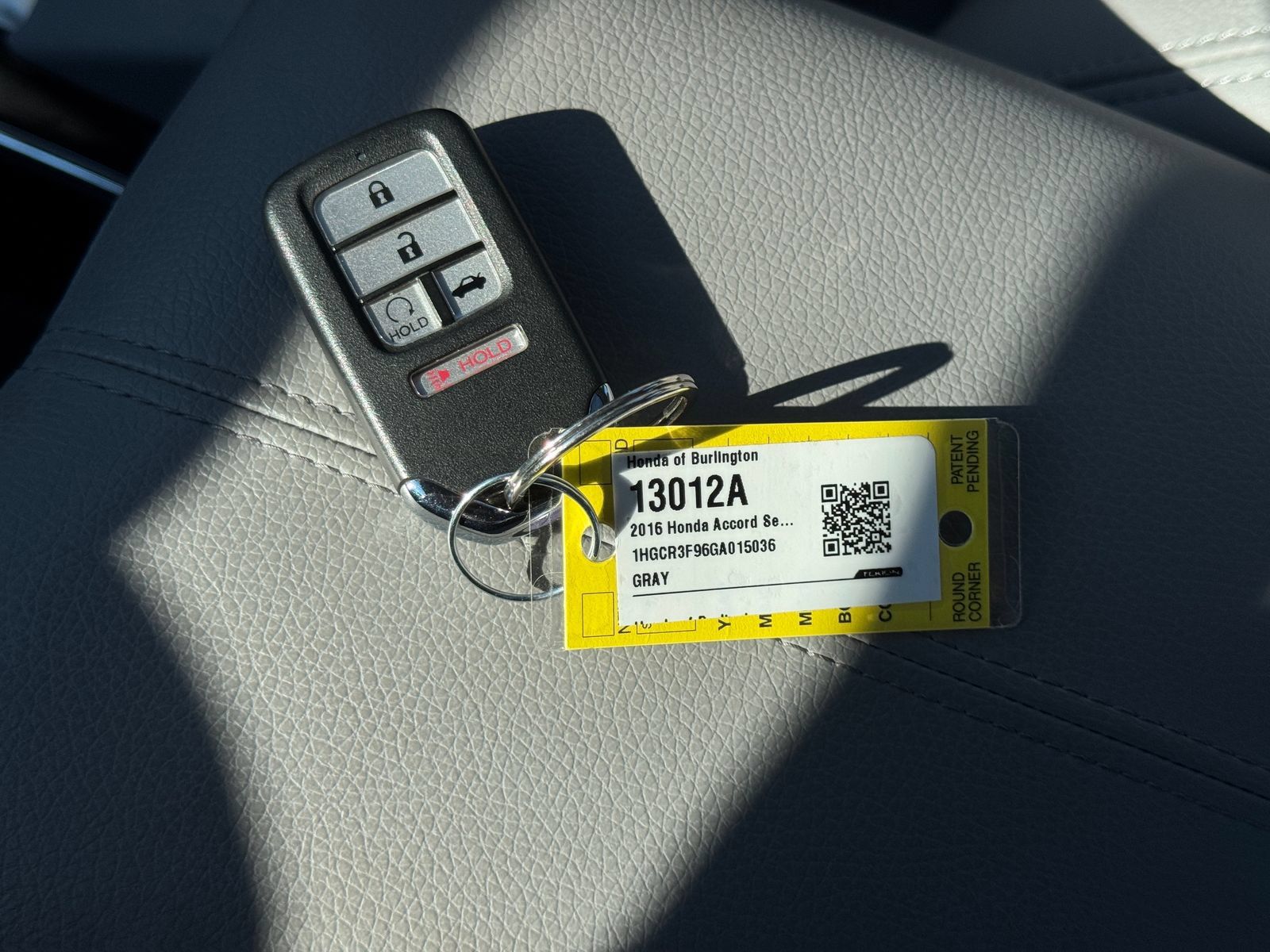 Used 2016 Honda Accord Touring image 13