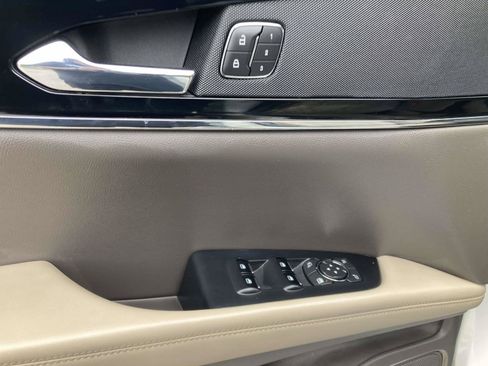 Certified 2022 Lincoln Nautilus AWD w/ Premium Package image 20