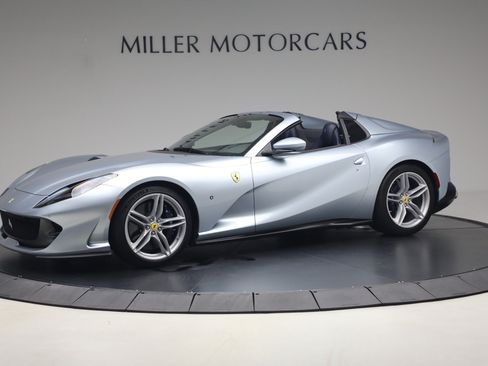 Certified 2022 Ferrari 812 GTS RWD image 2