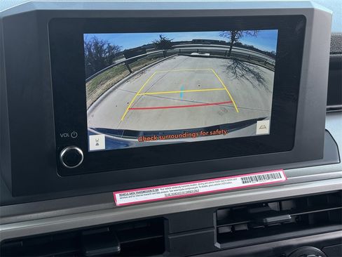 Used 2024 Toyota Tacoma TRD Sport image 18