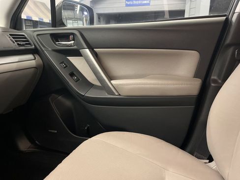 Used 2015 Subaru Forester 2.5i Touring w/ Protection Package #2 image 15