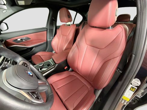 Used 2023 BMW 330i xDrive 330i xDrive w/ M Sport Package image 22