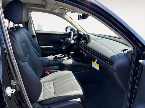 New 2026 Honda HR-V EX-L image 19