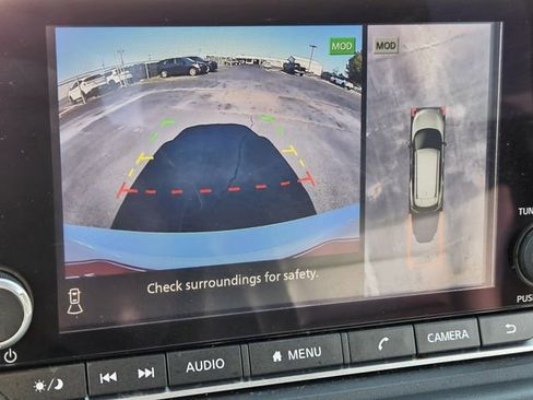 Used 2025 Nissan Rogue SV AWD/4WD image 18