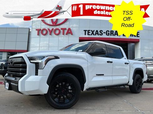 Used 2023 Toyota Tundra SR5 RWD image 1