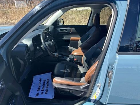 Used 2022 Ford Bronco Sport Outer Banks w/ Tech Package AWD/4WD image 9