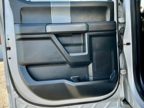 Used 2017 Ford F150 XLT w/ Equipment Group 302A Luxury image 31