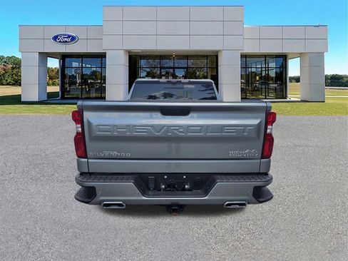 Used 2024 Chevrolet Silverado 1500 High Country w/ Technology Package AWD/4WD image 5