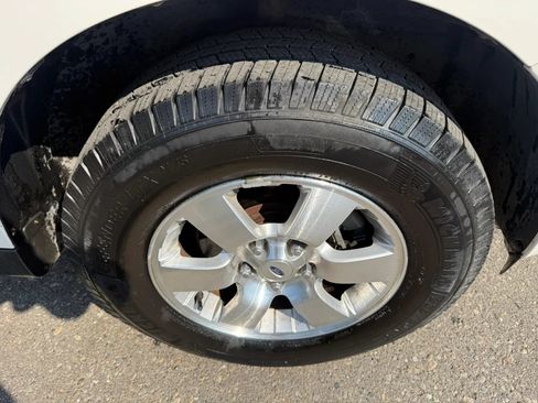 Used 2010 Ford Escape Limited FWD image 12