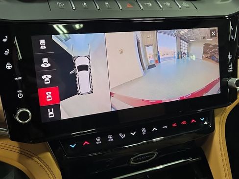 New 2026 Jeep Grand Cherokee L Summit AWD/4WD image 26