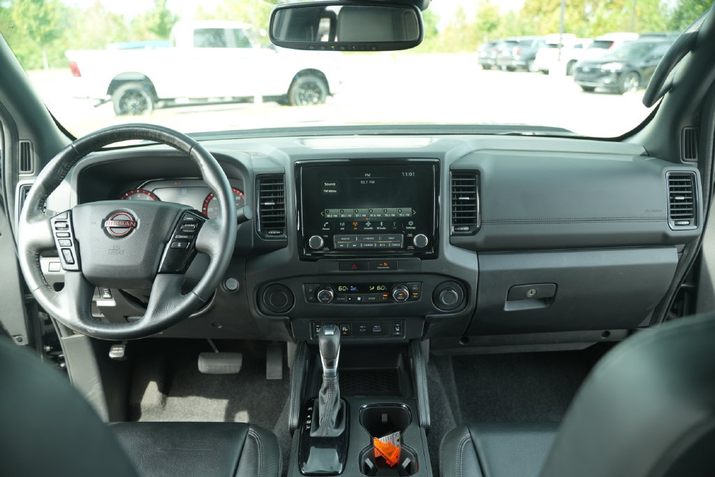 Used 2022 Nissan Frontier Pro-X w/ Pro-X Premium Package RWD image 25