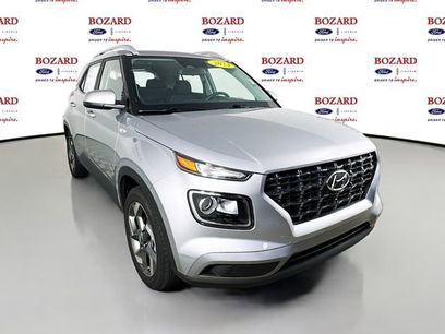 Used 2024 Hyundai Venue SEL