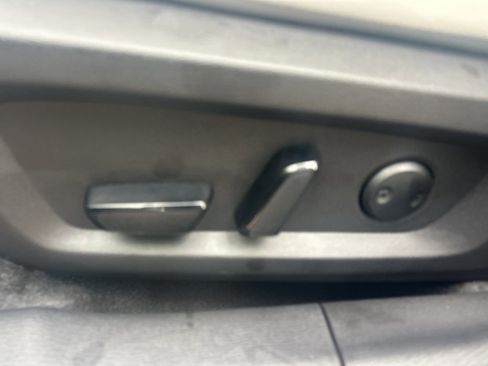 New 2026 Mitsubishi Outlander SE image 15