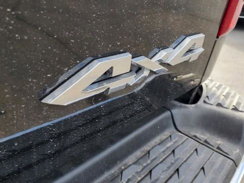 Used 2025 RAM 3500 Laramie image 32