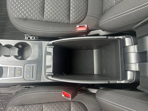 Used 2023 Ford Escape Active AWD/4WD image 29