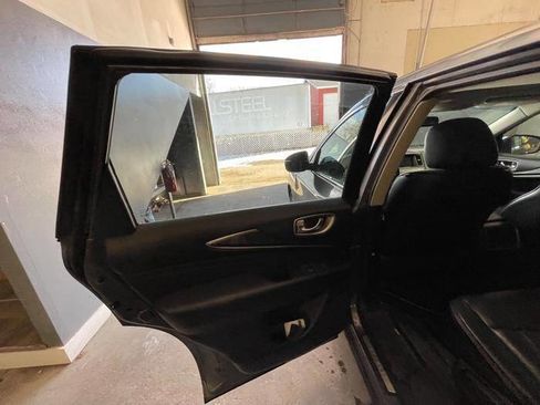 Used 2015 INFINITI QX60 Luxe image 24