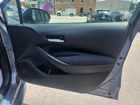 Used 2021 Toyota Corolla LE FWD image 20