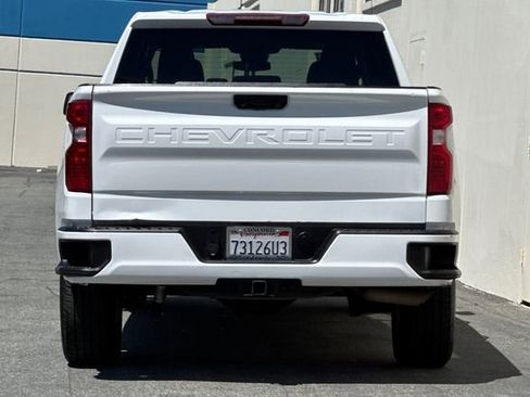 Used 2023 Chevrolet Silverado 1500 Custom w/ LPO, Dark Essentials Package AWD/4WD image 5