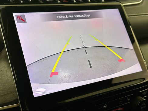 Used 2023 Jeep Grand Cherokee Limited RWD image 14