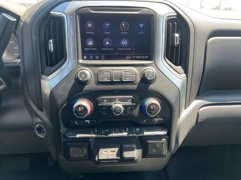 Used 2020 Chevrolet Silverado 1500 LT w/ Convenience Package RWD image 11