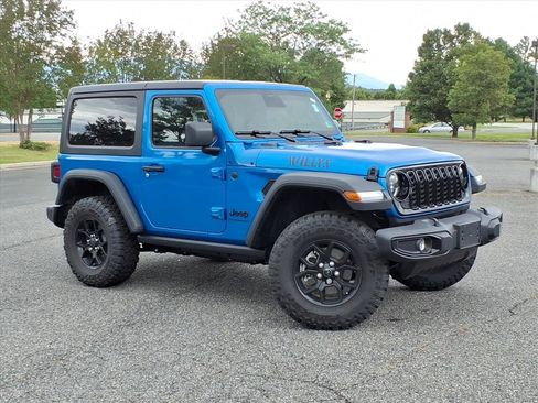 Used 2026 Jeep Wrangler Sport AWD/4WD image 2