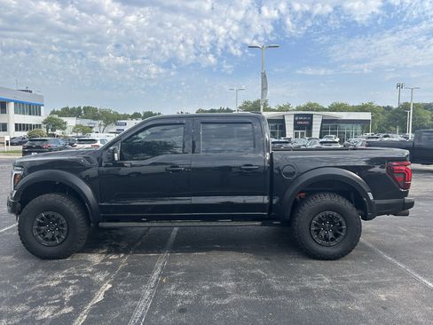 Used 2026 Ford F150 Raptor AWD/4WD image 8