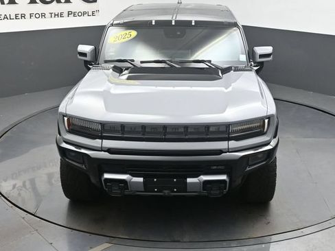 Used 2025 GMC Hummer EV 3X w/ Battery Pack, 24 Module Pack AWD/4WD image 57