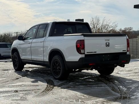 Used 2021 Honda Ridgeline Black Edition image 7