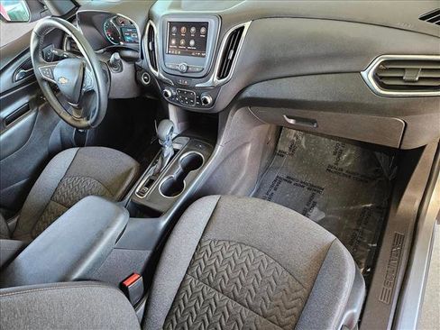 Used 2024 Chevrolet Equinox LT image 20