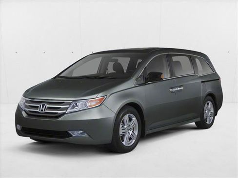 Used 2012 Honda Odyssey Touring image 1